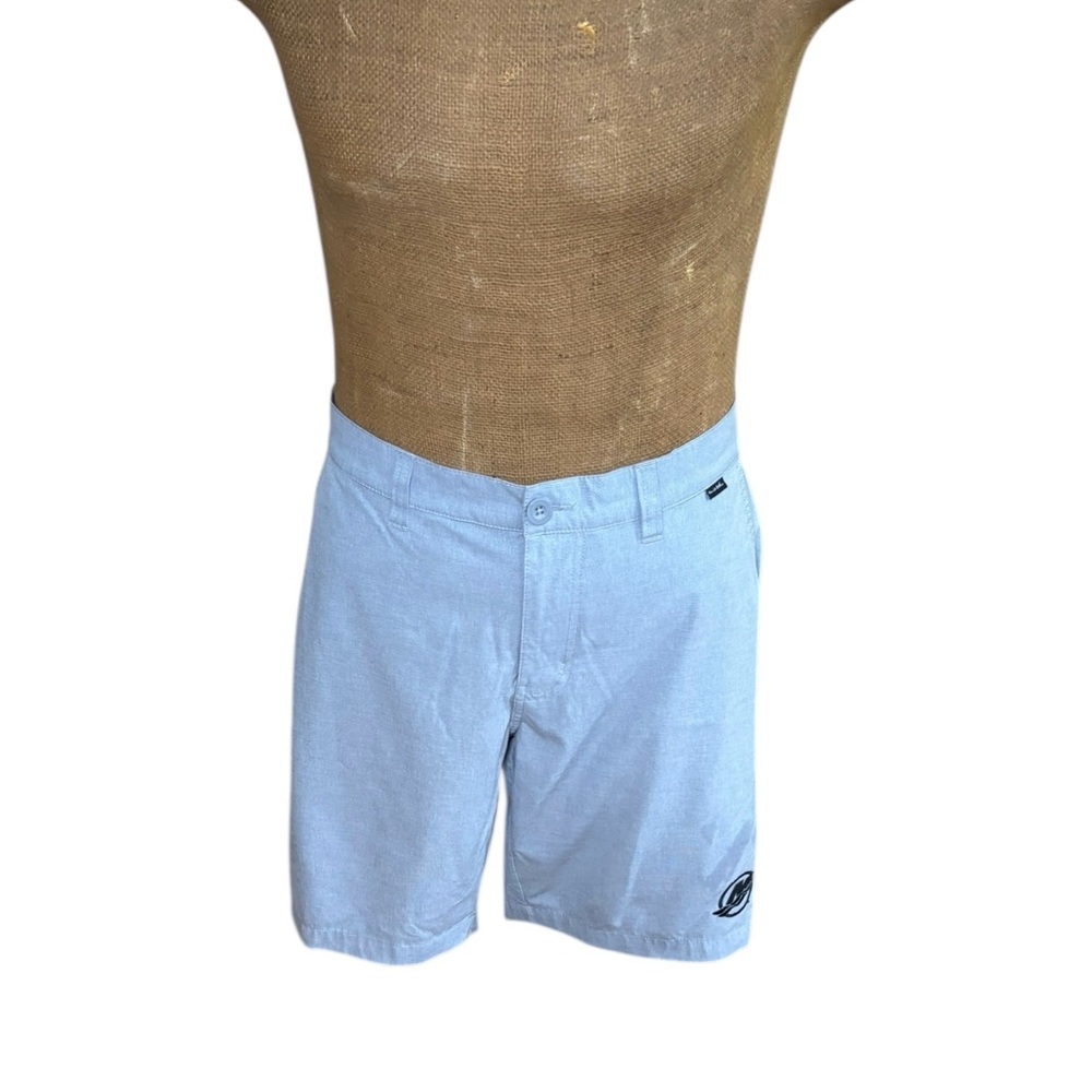 Travis Mathew Light Blue Flat Front Men Shorts